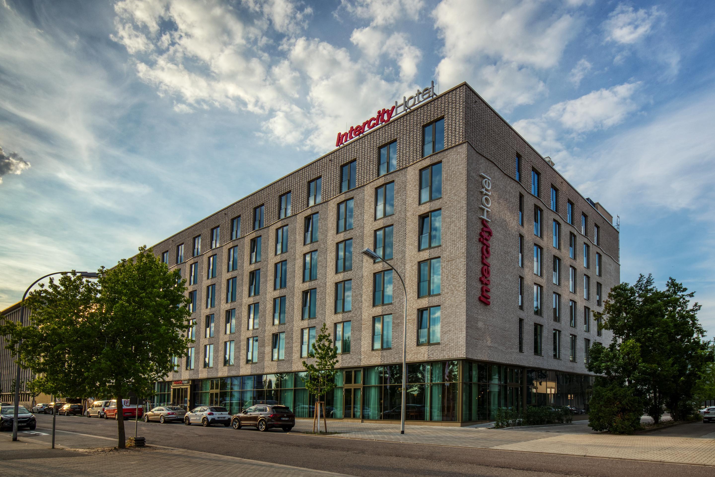 Intercityhotel Saarbrücken Eksteriør bilde