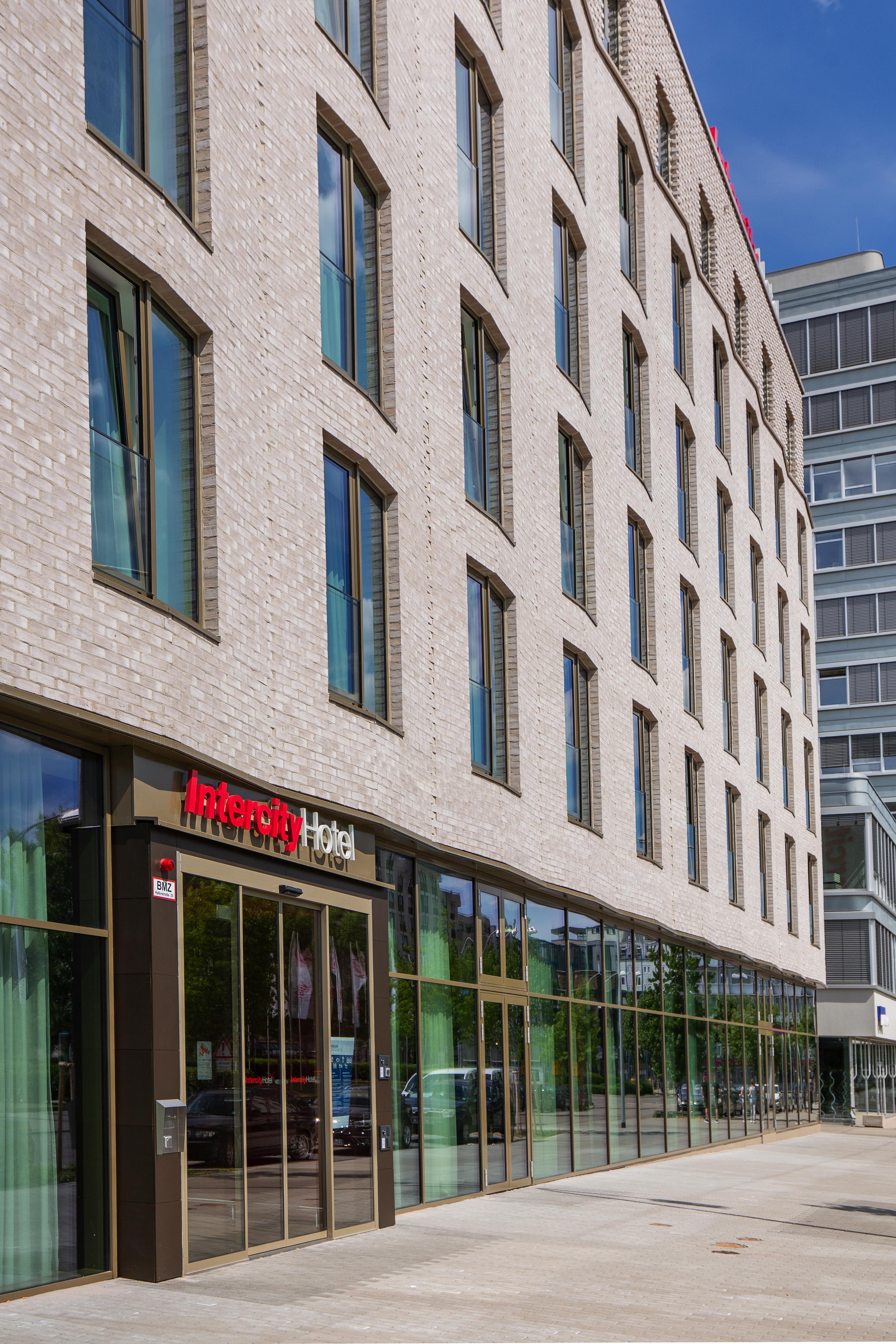 Intercityhotel Saarbrücken Eksteriør bilde