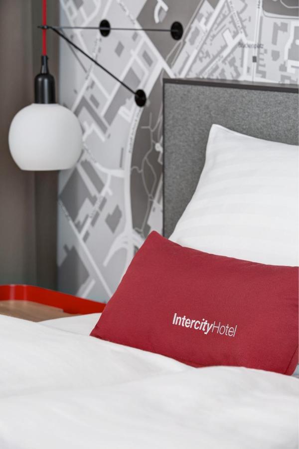 Intercityhotel Saarbrücken Eksteriør bilde